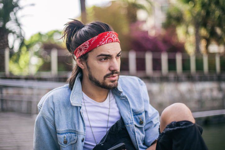 5 Ways to Wear and Wrap a Bandana for Short Hairstyles